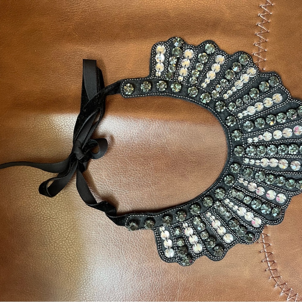 Ruth Bader Ginsburg RBG Dissent Collar / Notorious Necklace Banana Republic NWOT